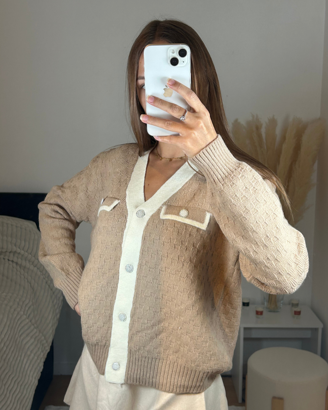 Camel vest with shiny buttons