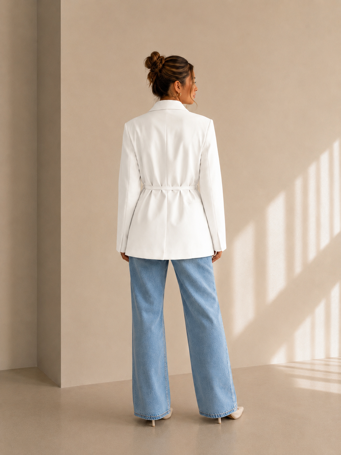 Blazer blanc ceinturé