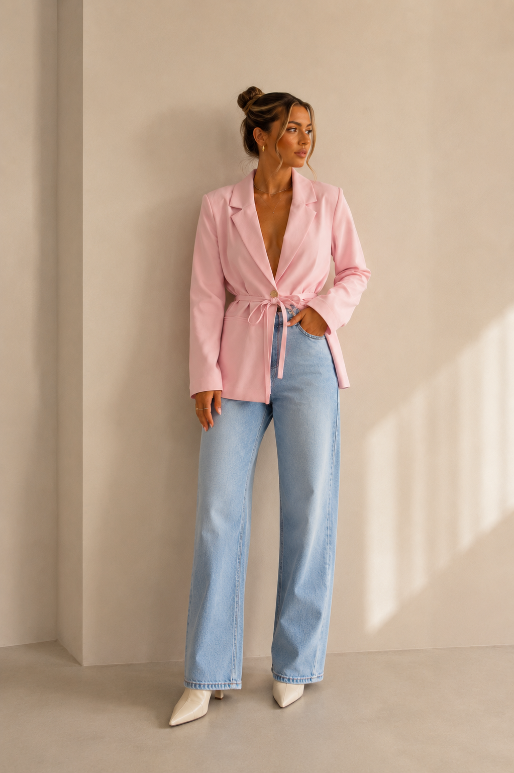 Blazer rose ceinturé