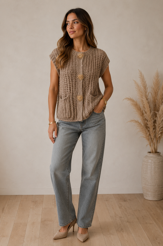 Pull marron clair à broches soleil