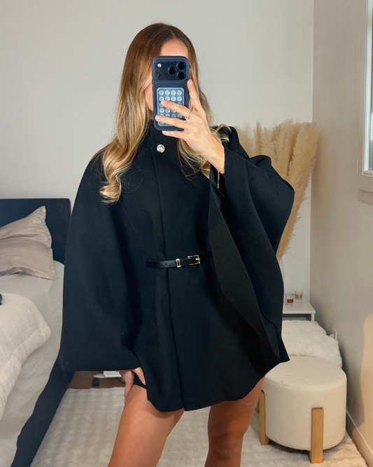 Cape ceinturée noire